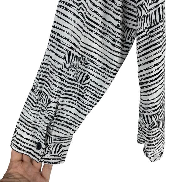 Chico's Zebra Stripe Printed Button Front Shirt Black White Size 1/ M - Picture 6 of 7